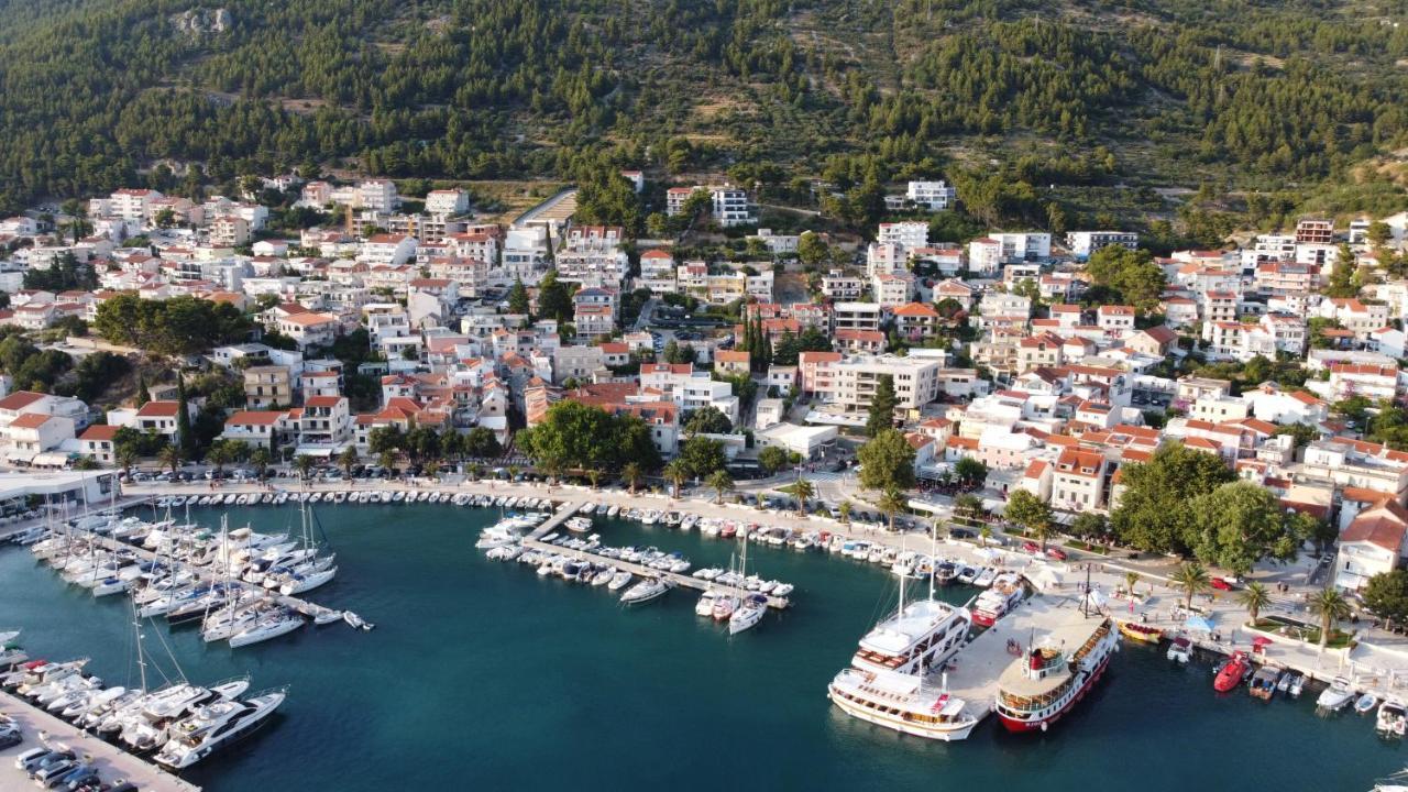 Apartments Larus Baška Voda Exterior foto