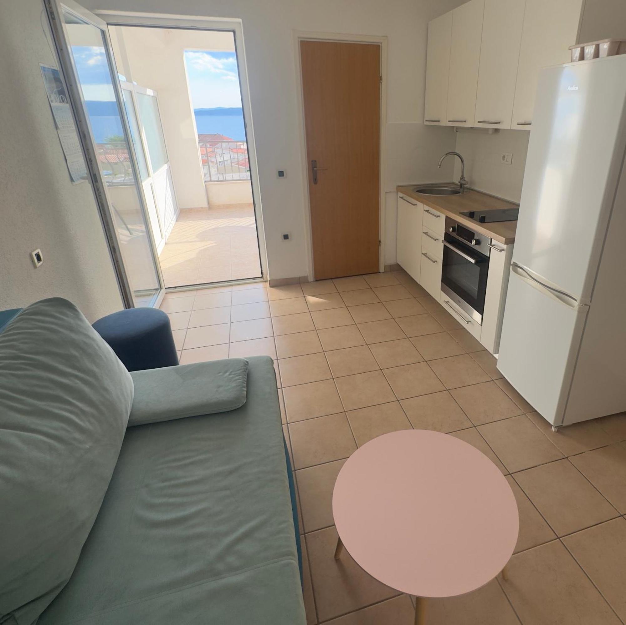 Apartments Larus Baška Voda Exterior foto