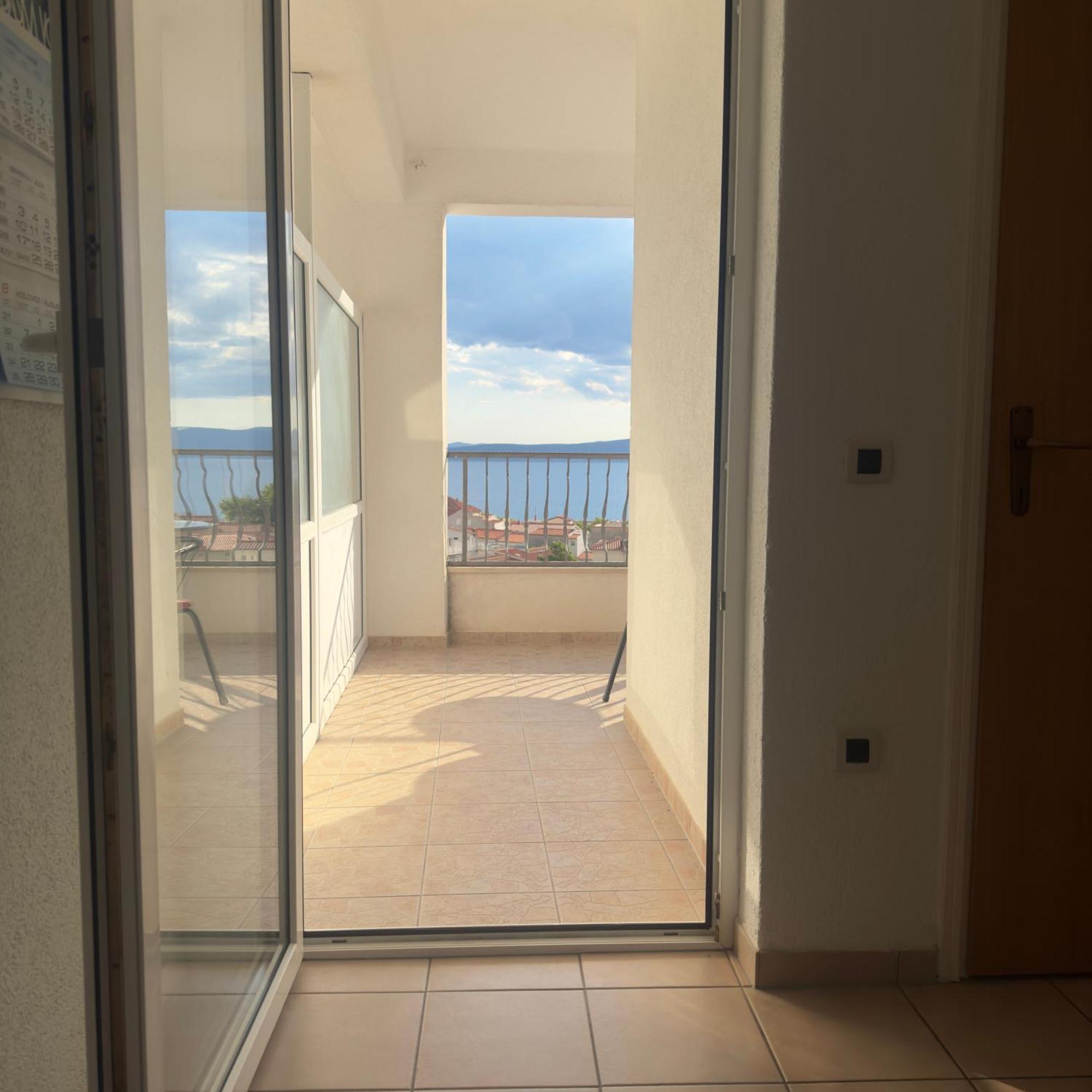 Apartments Larus Baška Voda Zimmer foto